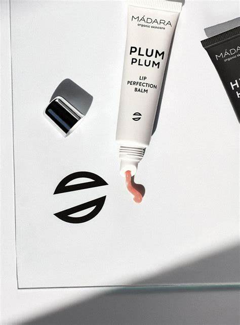 Plum Plum Lip Perfection Balm MADARA