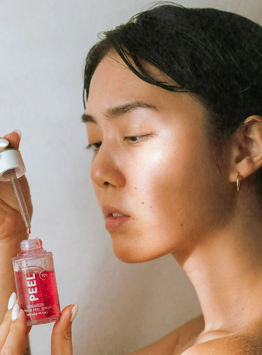 Hyaluron Intense Peel Serum MADARA
