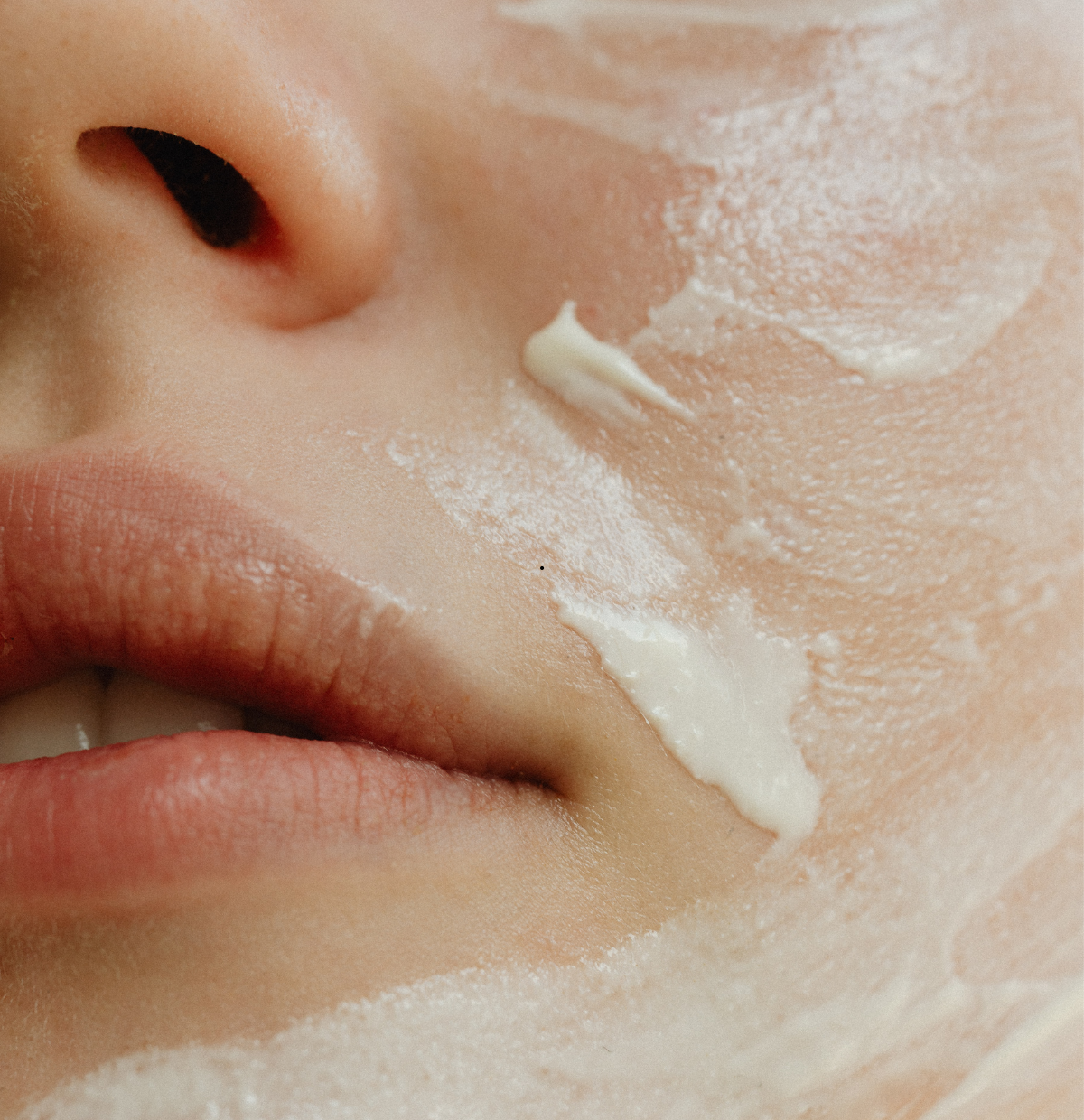 How to Build a Simple Skincare Routine That Actually Works