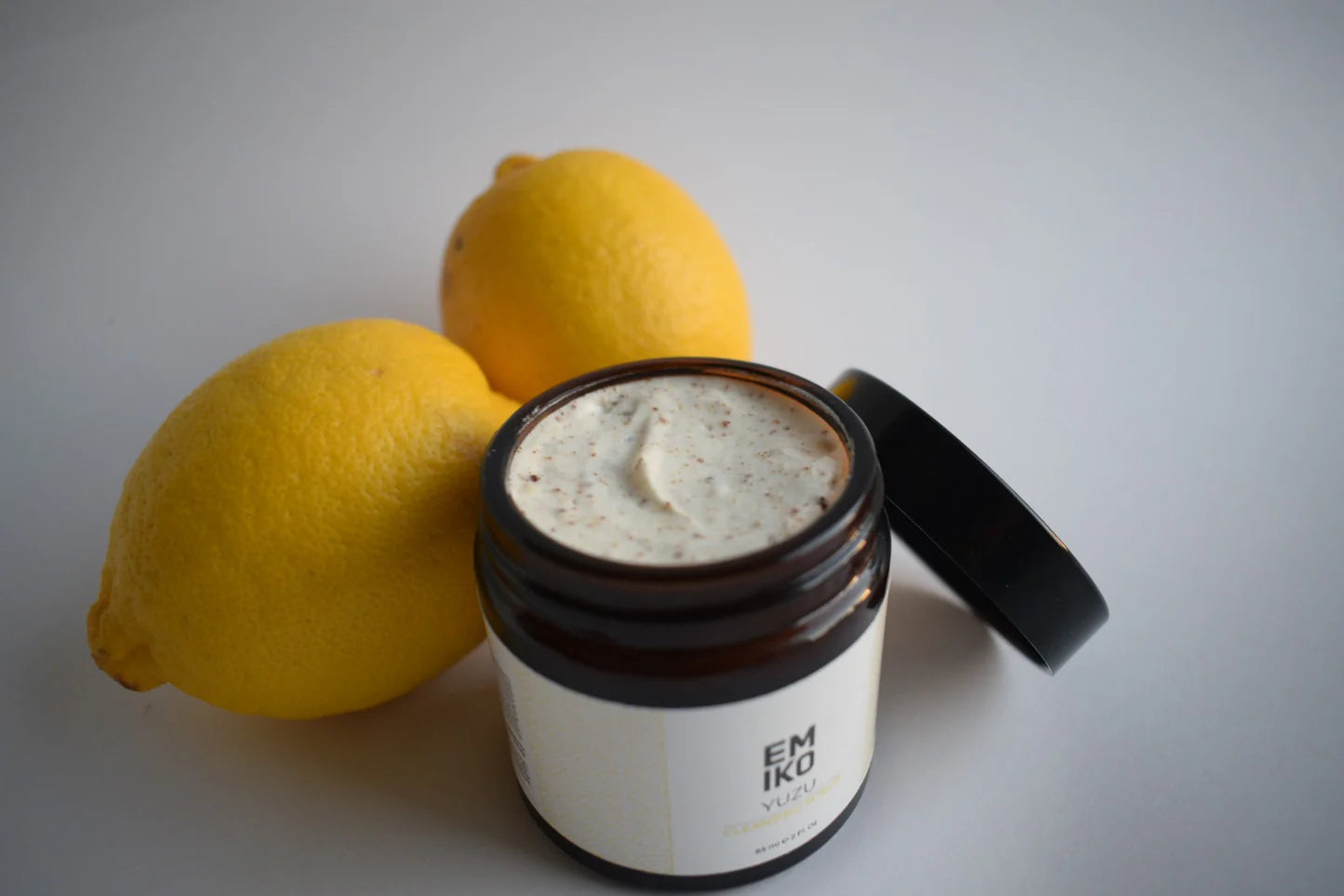 EMIKO Yuzu Cleansing Facial Scrub