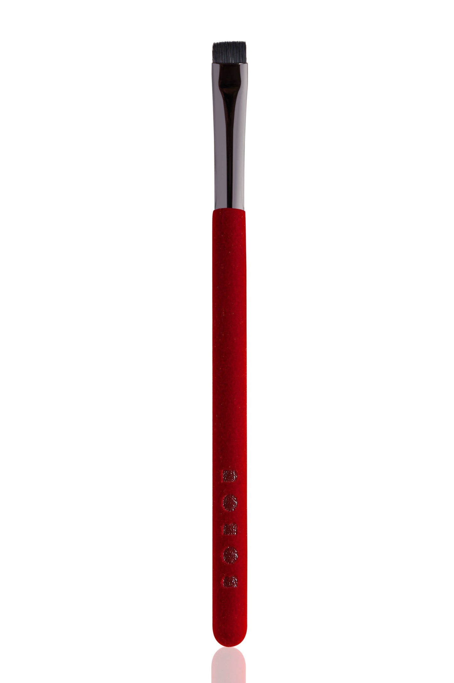 PRECISION BRUSH | VELLUTO™ LUXURY SHADOW PRECISION BRUSH