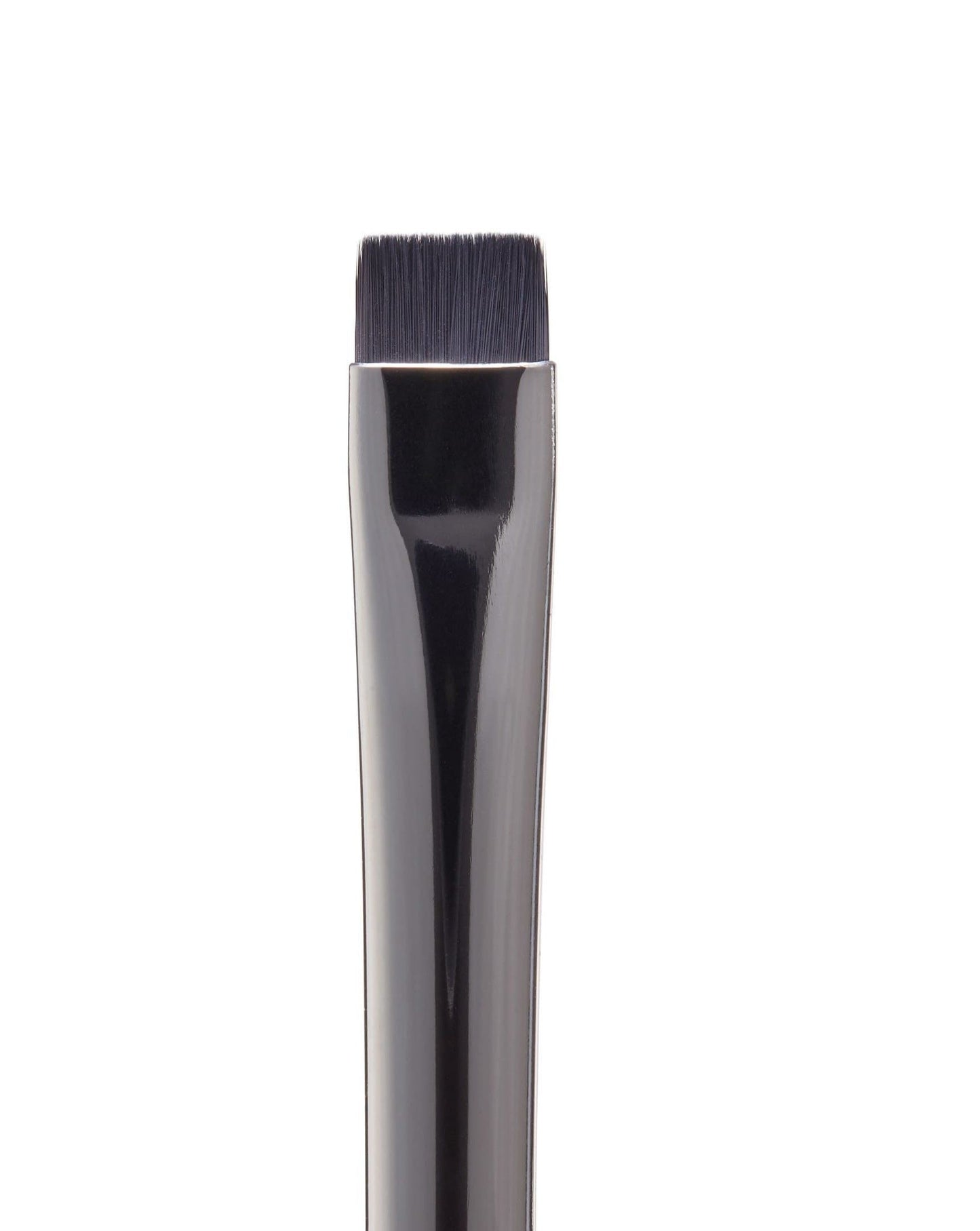 PRECISION BRUSH | VELLUTO™ LUXURY SHADOW PRECISION BRUSH