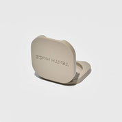Tenth Muse Refillable Perfume Vessel in Clay