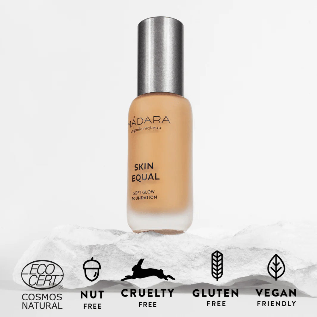 Skin Equal Soft Glow Foundation SPF15 MADARA