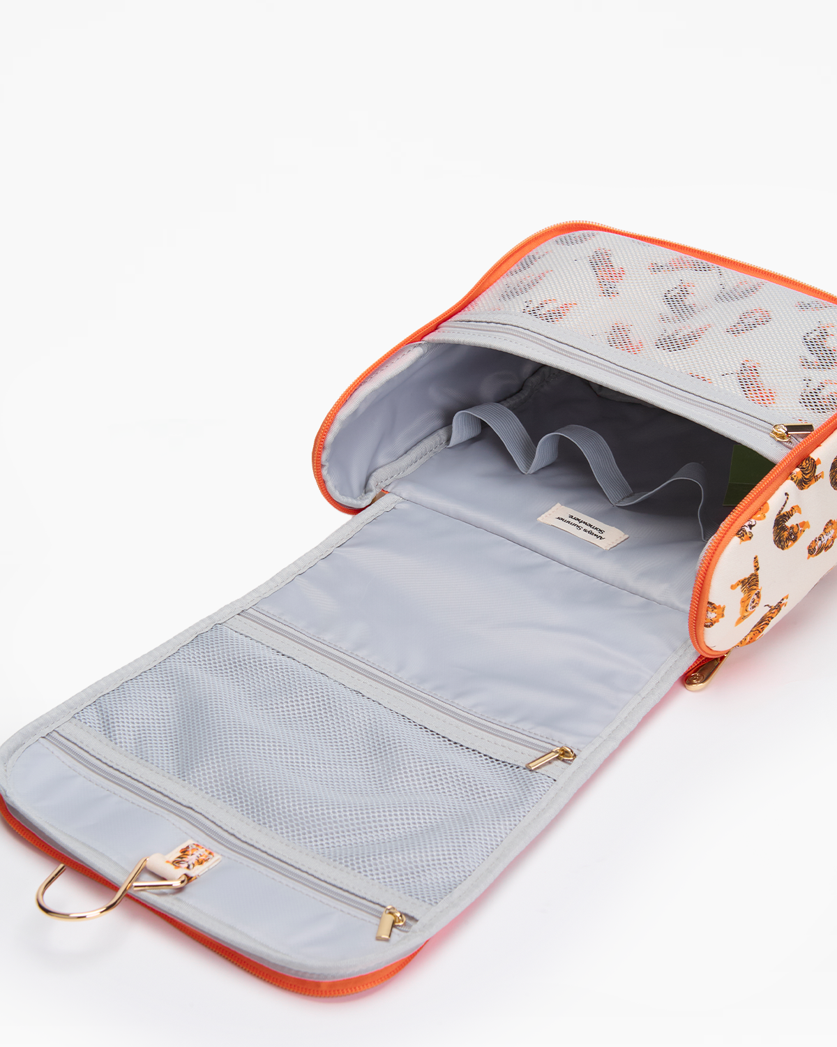 Lyla Hanging Washbag