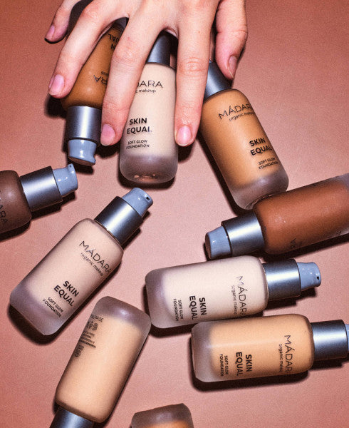 Skin Equal Soft Glow Foundation SPF15 MADARA