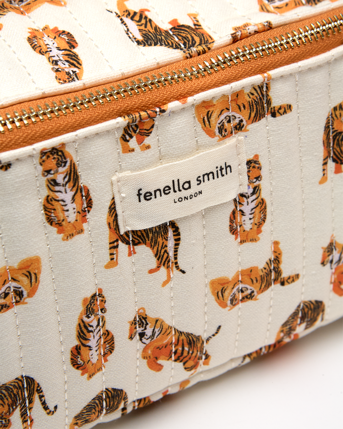 Ella Flat Lay Case