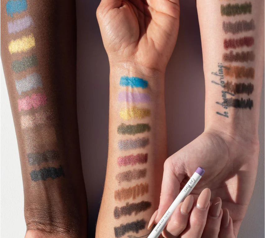ErePerez-JojobaEyePencil-640x960-All17_2048x2048_e2fbb8ed-8fe3-4563-8615-7bbc10b50dfa.webp