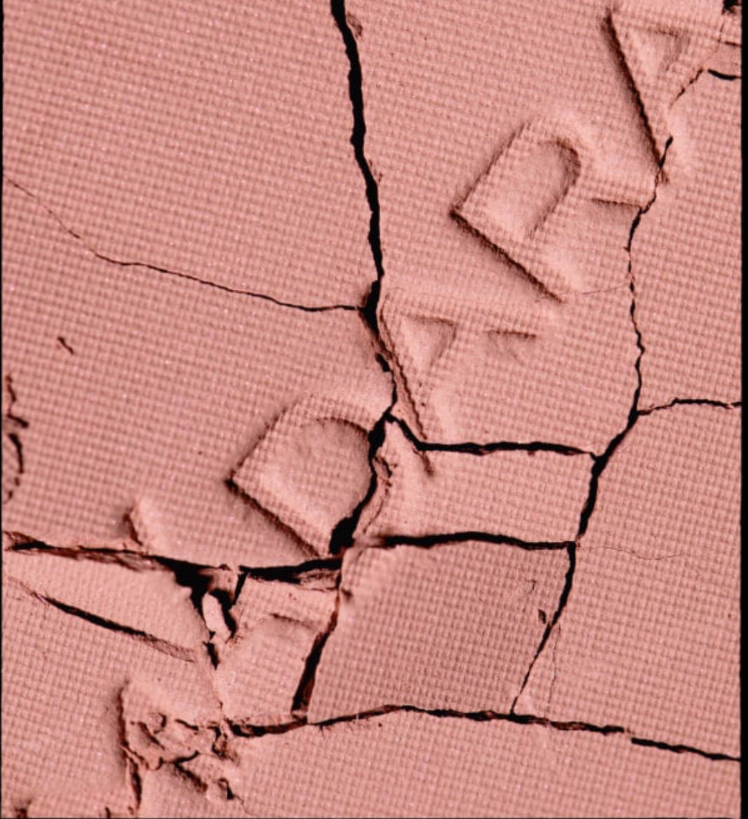 Madara Magnetic Blush - Bare Blossom