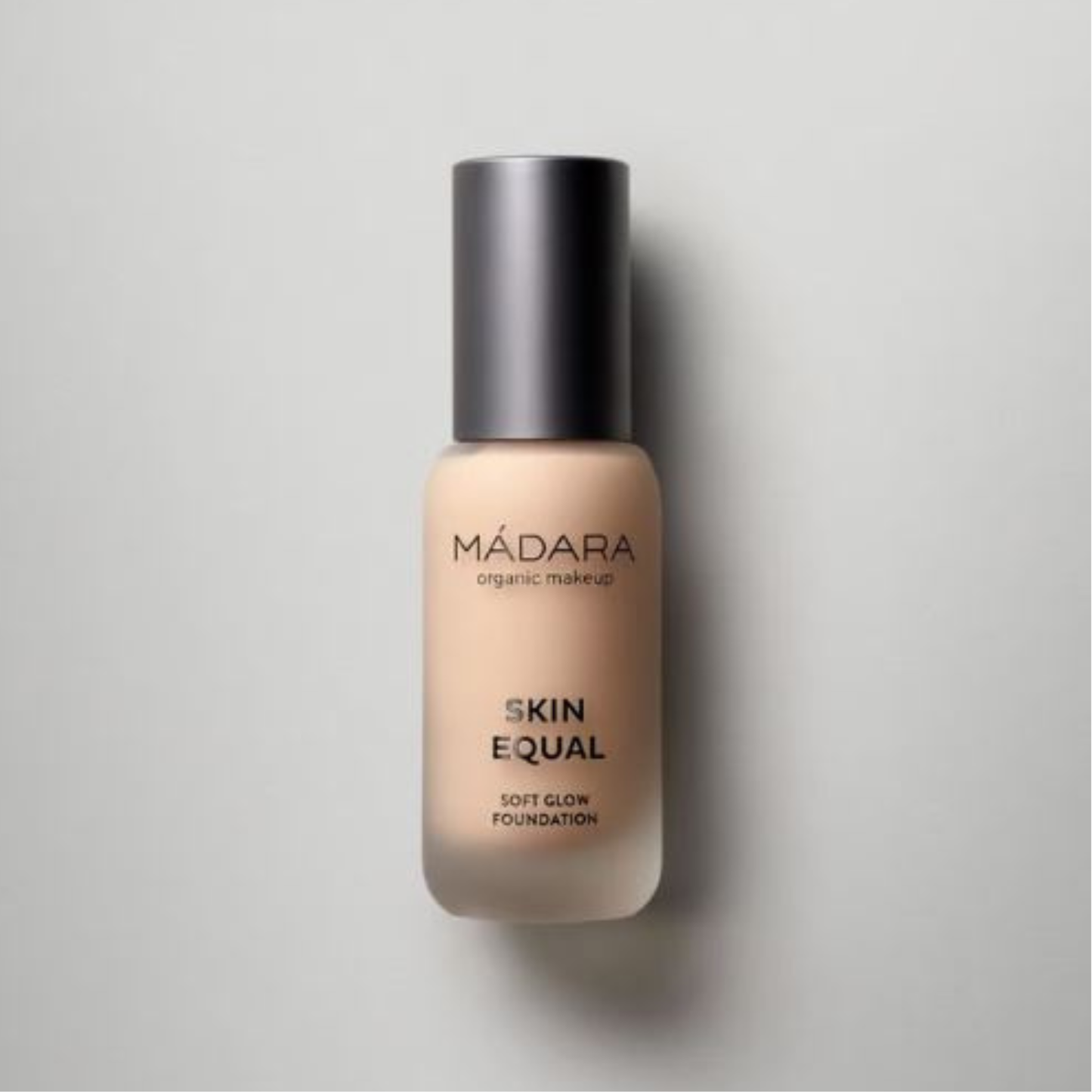 Skin Equal Soft Glow Foundation SPF15 MADARA