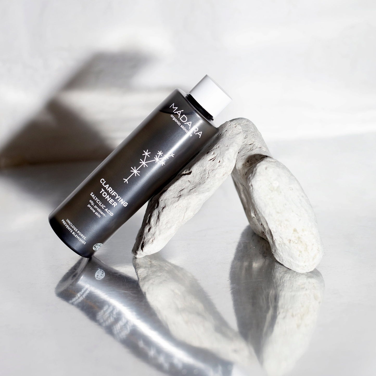 Clarifying Toner MADARA