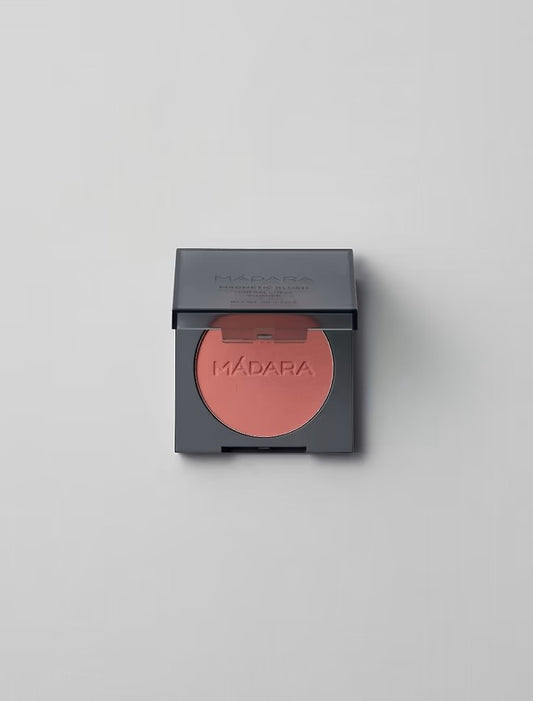 Magnetic Blush in Cold Cheeks MADARA